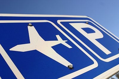 How To Find Cheap But Secure Airport Parking