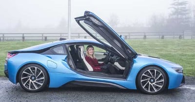 Will Geraldine want to return this BMW i8 after her test drive?